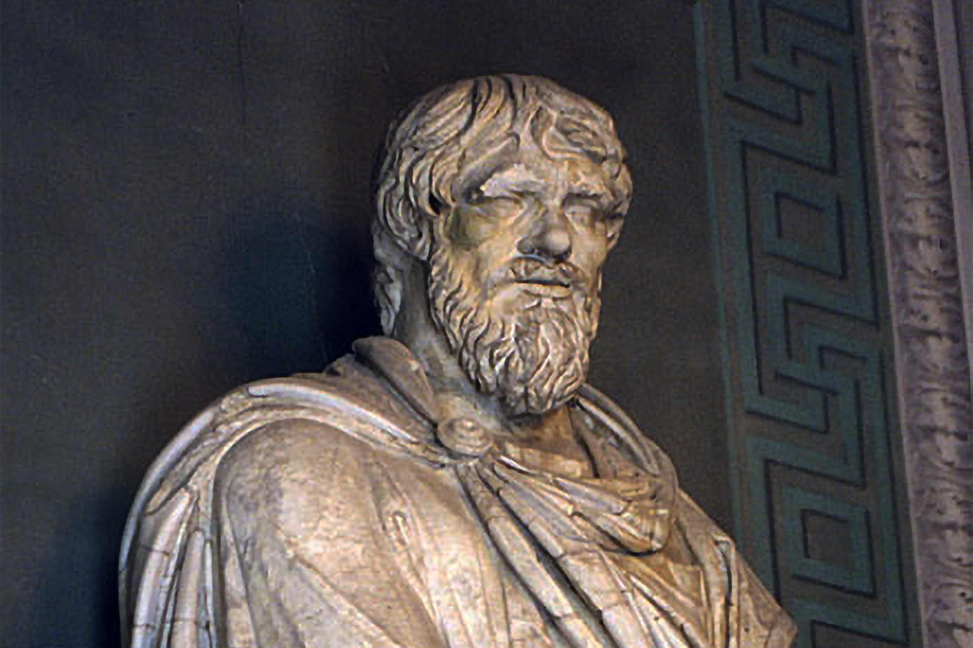 Statuie de Dac (Capilatus)